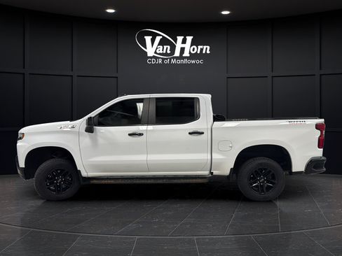 Used 2021 Chevrolet Silverado 1500 LT Trail Boss w/ Convenience Package II AWD/4WD image 4