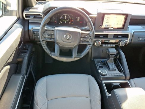 New 2026 Toyota Tacoma SR5 image 7