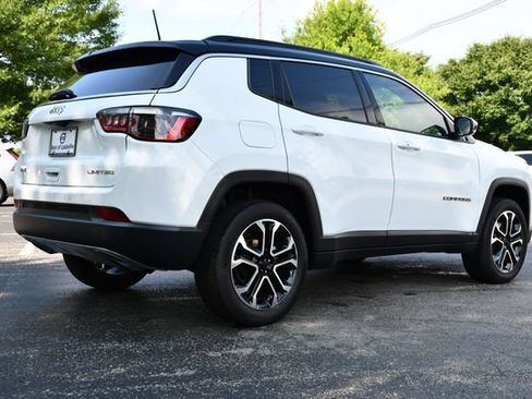Used 2023 Jeep Compass Limited AWD/4WD image 7