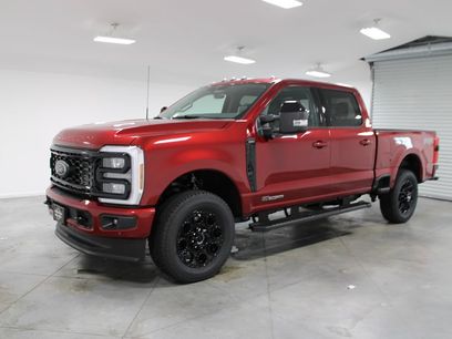 New 2026 Ford F250 Lariat w/ Black Appearance Package