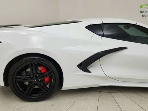 Used 2026 Chevrolet Corvette Stingray Coupe w/ 1LT RWD image 7