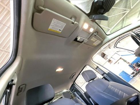 Used 2023 Ford Ranger XLT w/ Equipment Group 301A Mid image 17