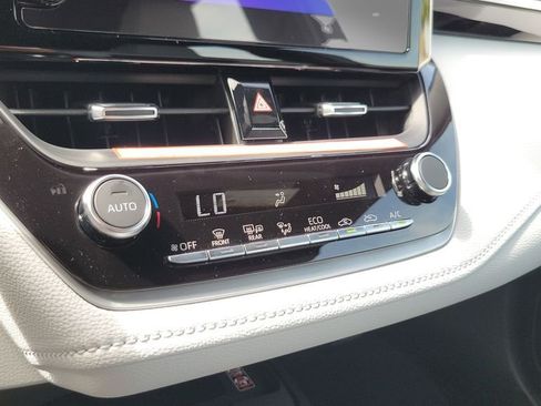 New 2026 Toyota Corolla SE FWD image 18
