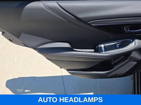 Used 2025 Subaru Outback Limited AWD/4WD image 20