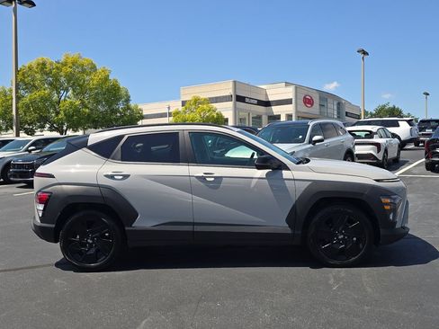 Used 2026 Hyundai Kona SEL Sport FWD image 2