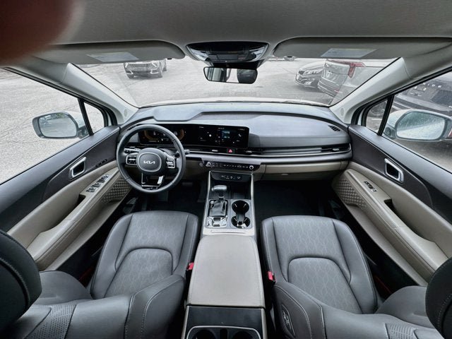 Certified 2026 Kia Carnival EX FWD image 33