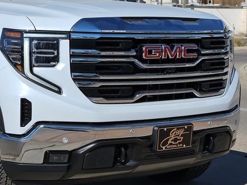 New 2026 GMC Sierra 1500 SLT w/ SLT Premium Plus Package image 7