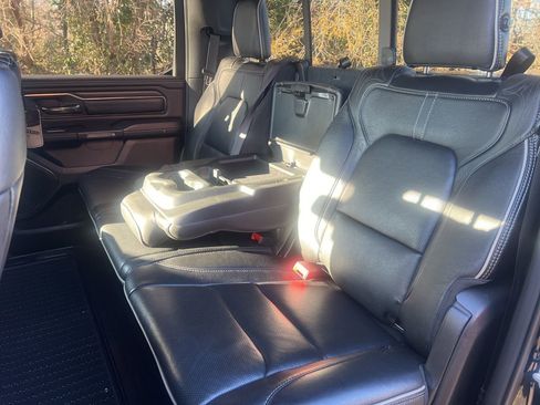 Used 2019 RAM 1500 Limited w/ Body Color Bumper Group image 17