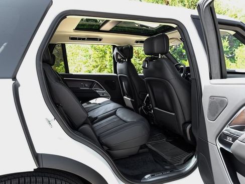 New 2027 Land Rover Range Rover Long Wheelbase SE AWD/4WD image 49