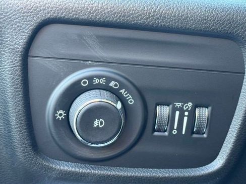 New 2026 Jeep Grand Cherokee L Limited image 12