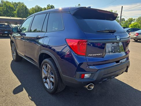 Used 2023 Honda Passport EX-L image 4