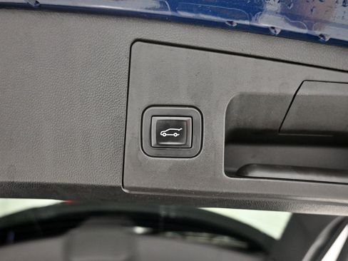 Used 2019 Cadillac XT4 Sport AWD/4WD image 36