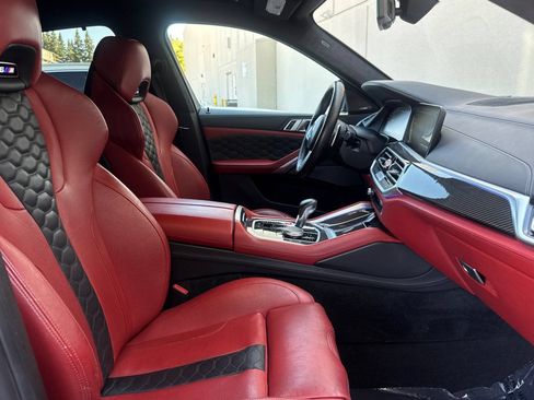 Used 2021 BMW X6 M w/ Competition Package AWD/4WD image 16