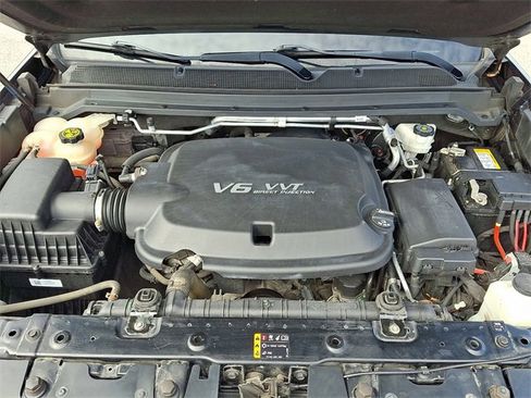 Used 2020 Chevrolet Colorado LT w/ Safety Package image 28