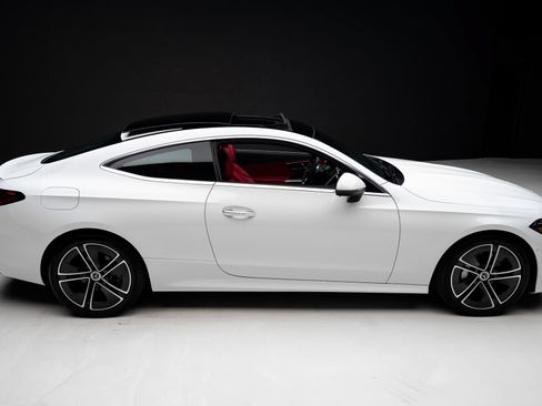 Used 2024 Mercedes-Benz CLE 300 4MATIC Coupe w/ Driver Assistance Package image 34