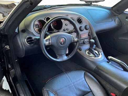 Used 2008 Pontiac Solstice GXP w/ Premium Package image 13