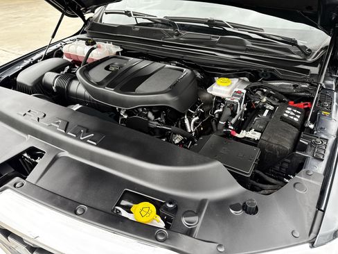 Used 2025 RAM 1500 Big Horn image 35