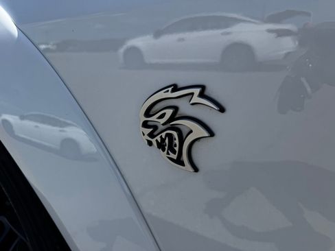 Used 2023 Dodge Challenger SRT Hellcat RWD image 9
