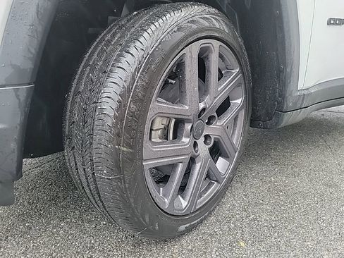 New 2026 Jeep Compass Limited w/ Sun, Sound & Navigation Group image 18