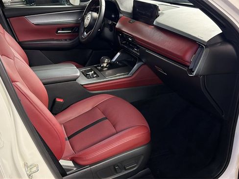 Used 2025 MAZDA CX-70 Plug-In Hybrid w/ Premium Plus image 9