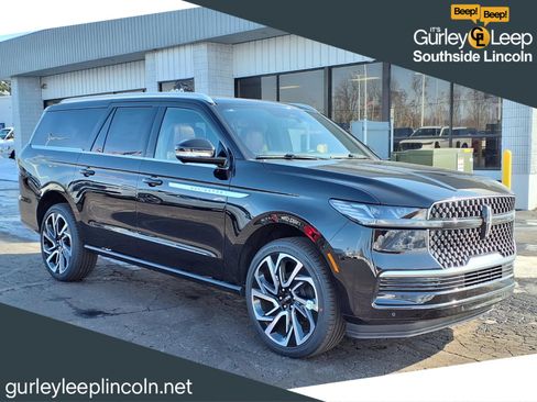 New 2026 Lincoln Navigator L Reserve AWD/4WD image 1