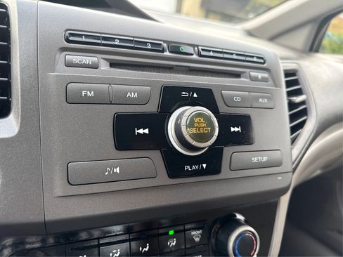 Used 2012 Honda Civic LX image 16