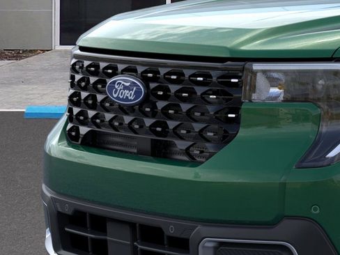 New 2025 Ford Maverick Lariat image 18