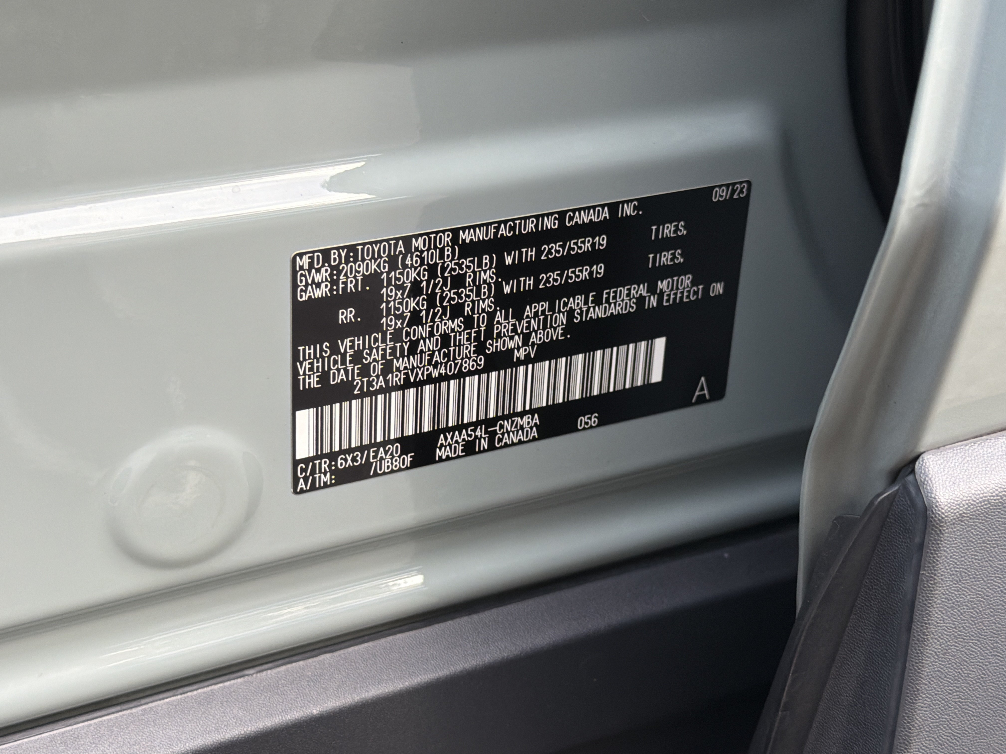 Used 2023 Toyota RAV4 XLE Premium AWD/4WD image 37