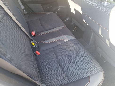 Used 2017 Subaru Crosstrek 2.0i Premium w/ Moonroof Package image 15