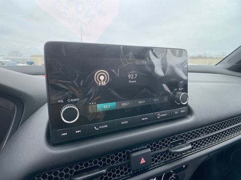 Used 2024 Honda HR-V Sport image 16