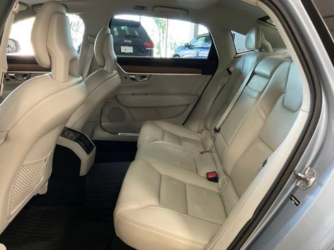 Used 2018 Volvo S90 T6 Inscription w/ Convenience Package AWD/4WD image 22