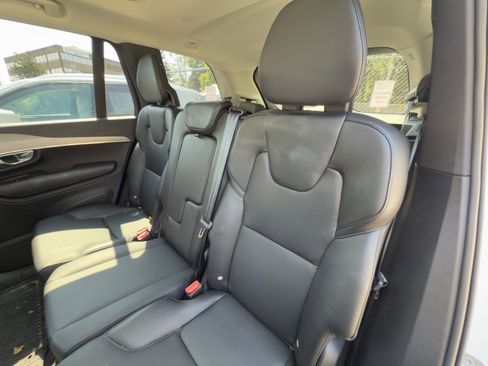 Certified 2023 Volvo XC90 B5 Core w/ Protection Package Premier image 29