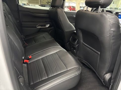 Used 2024 Ford Ranger Lariat image 12