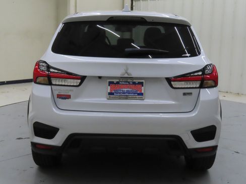 New 2025 Mitsubishi Outlander Sport LE image 4