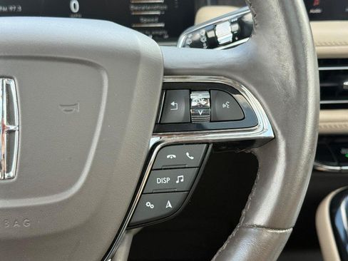 Used 2023 Lincoln Nautilus Reserve AWD/4WD image 20