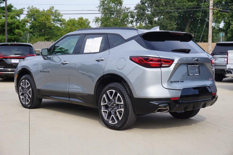 Used 2025 Chevrolet Blazer RS AWD/4WD image 5