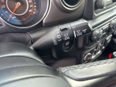 Used 2019 Jeep Wrangler Unlimited Sport S AWD/4WD image 14