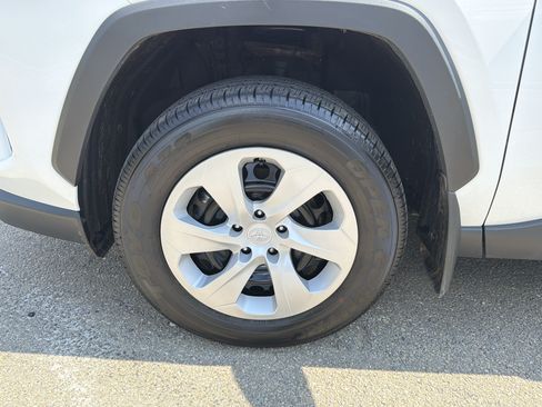Used 2025 Toyota RAV4 LE FWD image 11