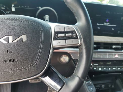 Used 2024 Kia Telluride SX Prestige AWD/4WD image 23