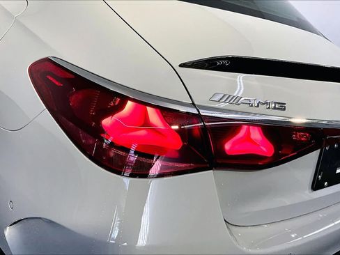 New 2026 Mercedes-Benz E 53 AMG e 4MATIC Sedan image 5