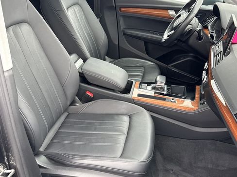 Used 2022 Audi Q5 2.0T Premium Plus w/ Premium Plus Package image 8