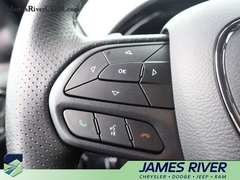 Used 2025 Dodge Durango GT AWD/4WD image 27