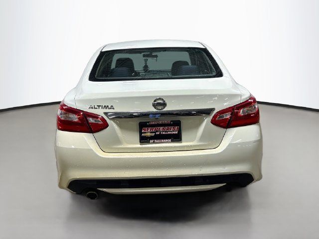 Used 2016 Nissan Altima 2.5 S w/ Power Driver Seat Package FWD image 8