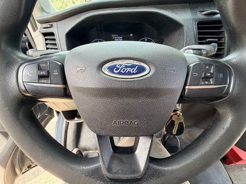 Used 2021 Ford Transit 350 DRW RWD image 20