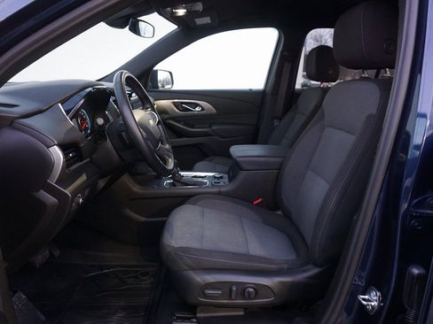 Certified 2023 Chevrolet Traverse LT image 10