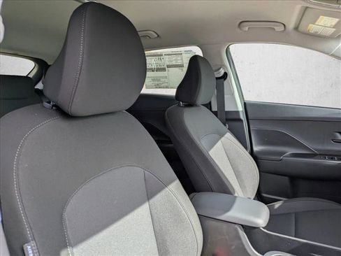 New 2026 Hyundai Kona SE image 21
