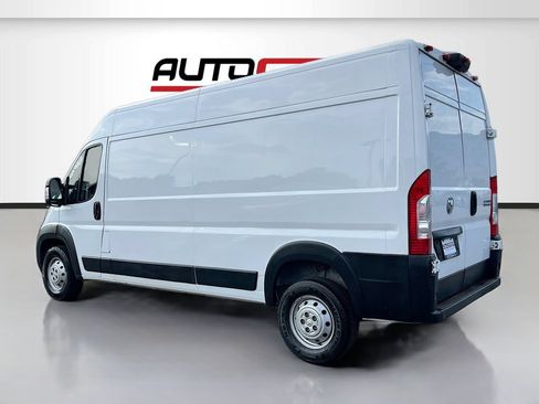 Used 2023 RAM ProMaster 2500 FWD image 5