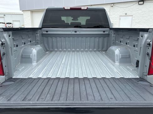 Used 2024 Chevrolet Silverado 1500 Custom Trail Boss w/ Turbomax Blackout Package AWD/4WD image 34