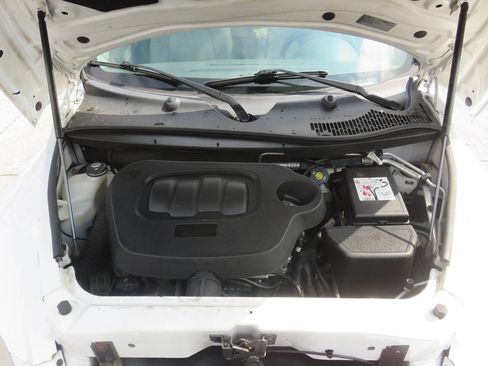 Used 2011 Chevrolet HHR LT FWD image 36