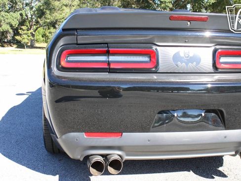 Used 2020 Dodge Challenger R/T Scat Pack RWD image 33